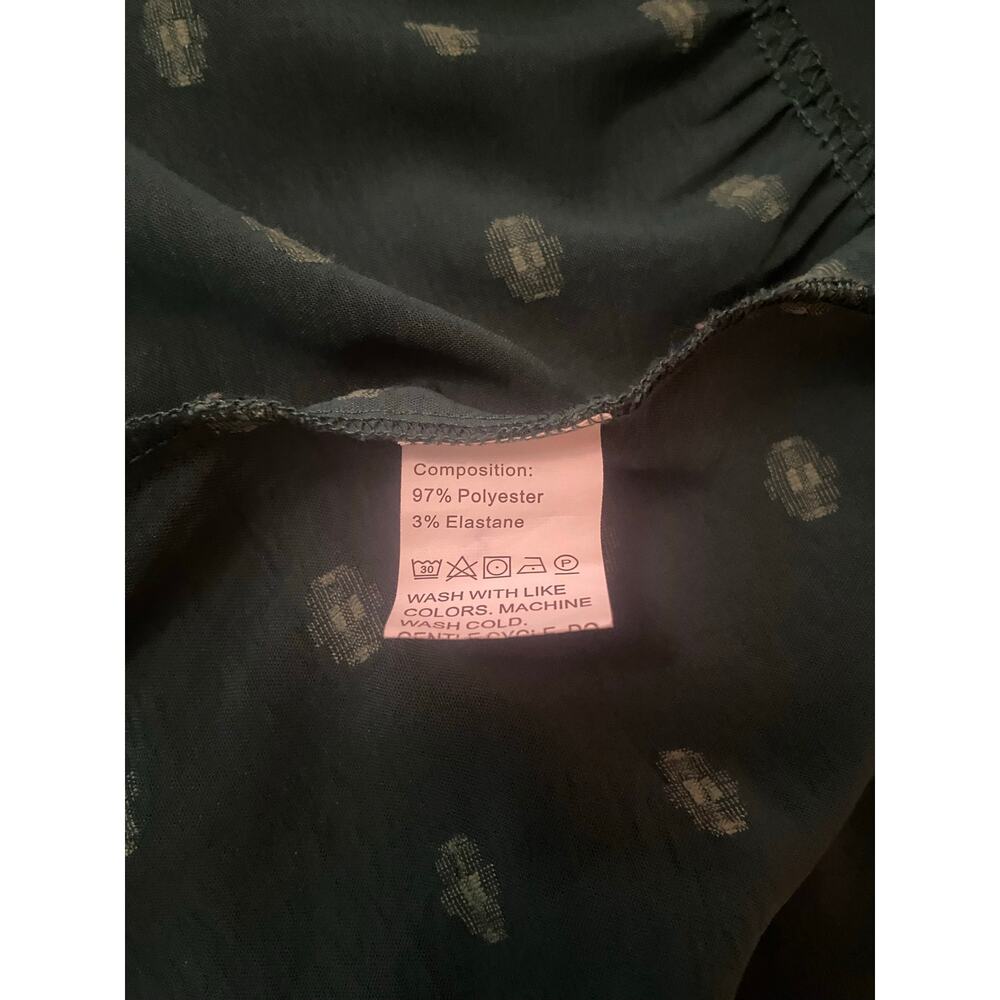 PRETTYGARDEN forest green clip dot maxi dress w/ v neck & short flutter sleeves - Picture 10 of 11